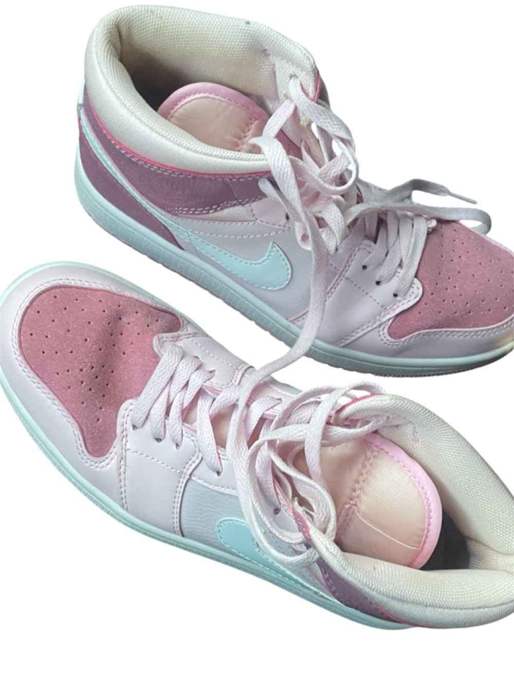 Women’s Air Jordan Air Jordan 1 Mid Digital Pink Shoes, size 7